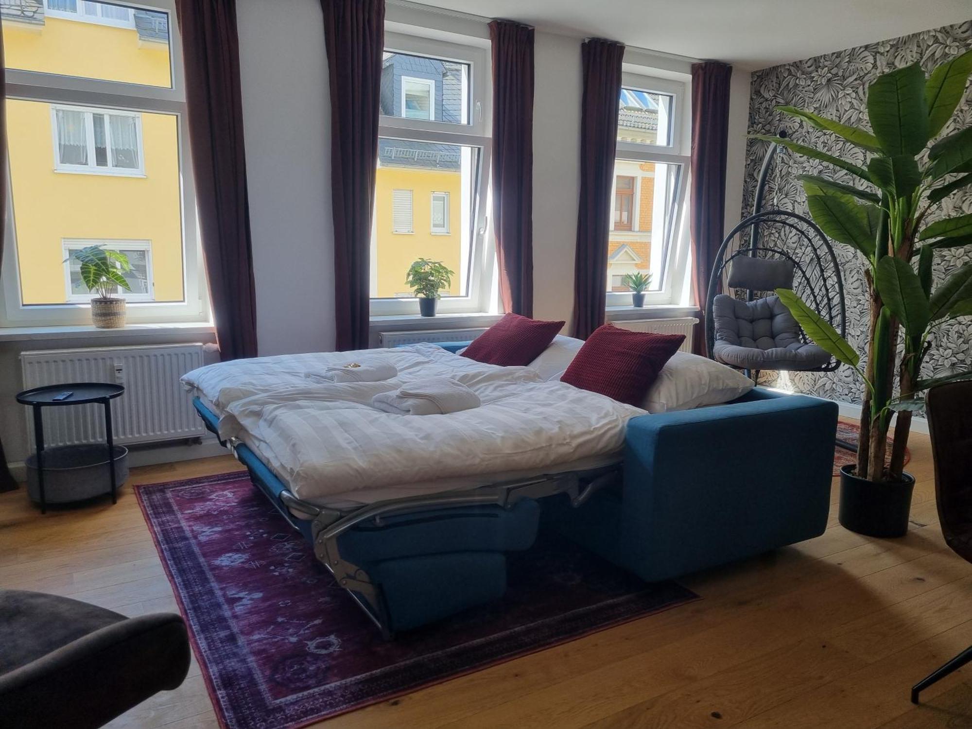 Maremar - Style-Loft Am Ferberturm - 2 Schlafzimmer - Luxus Boxspringbett - Arbeitsplaetze - Highspeed Wlan Gera Exterior foto